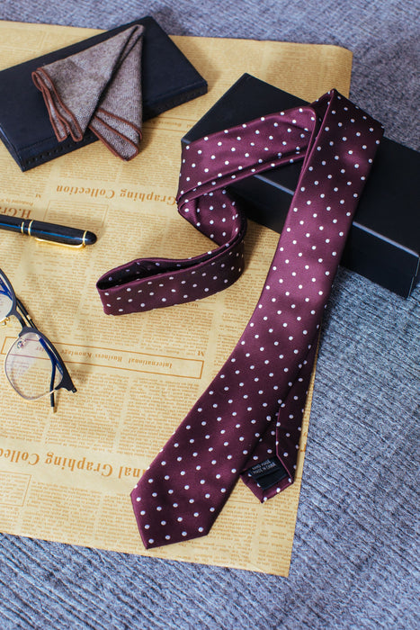 Simple Being Dot Pattern Neckties